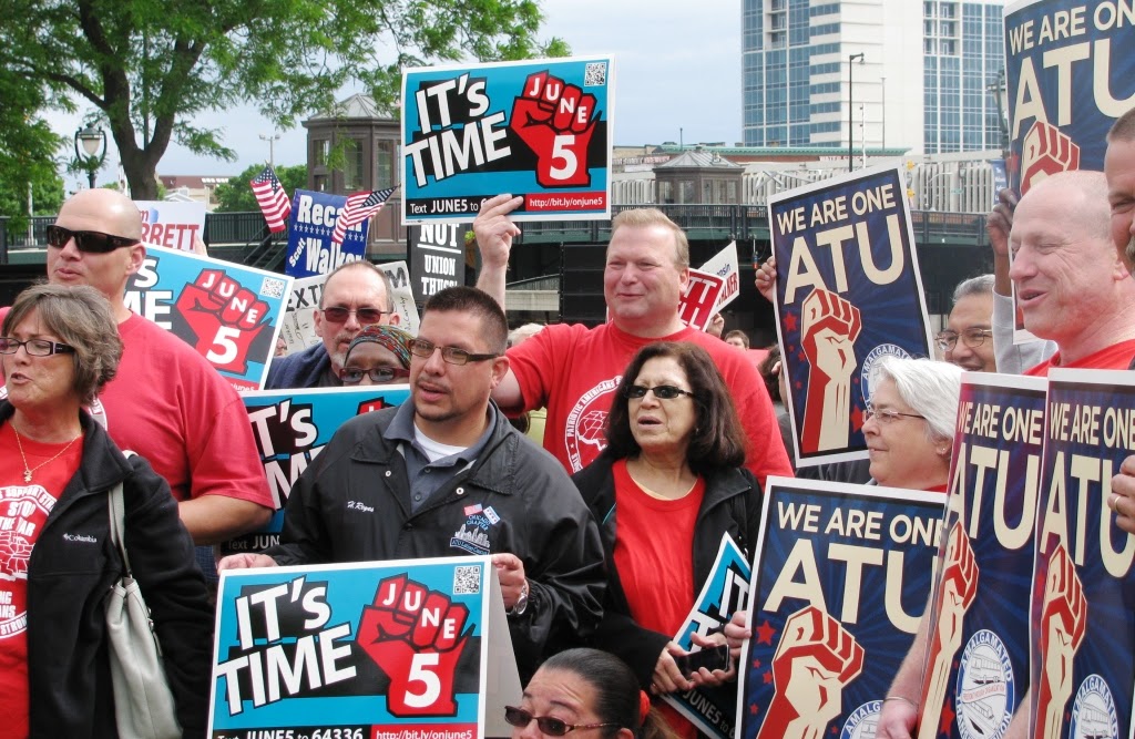 Labor union members gather at a rally for Tom Barrett.