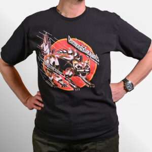 black t-shirt with a wildcat made of steel design